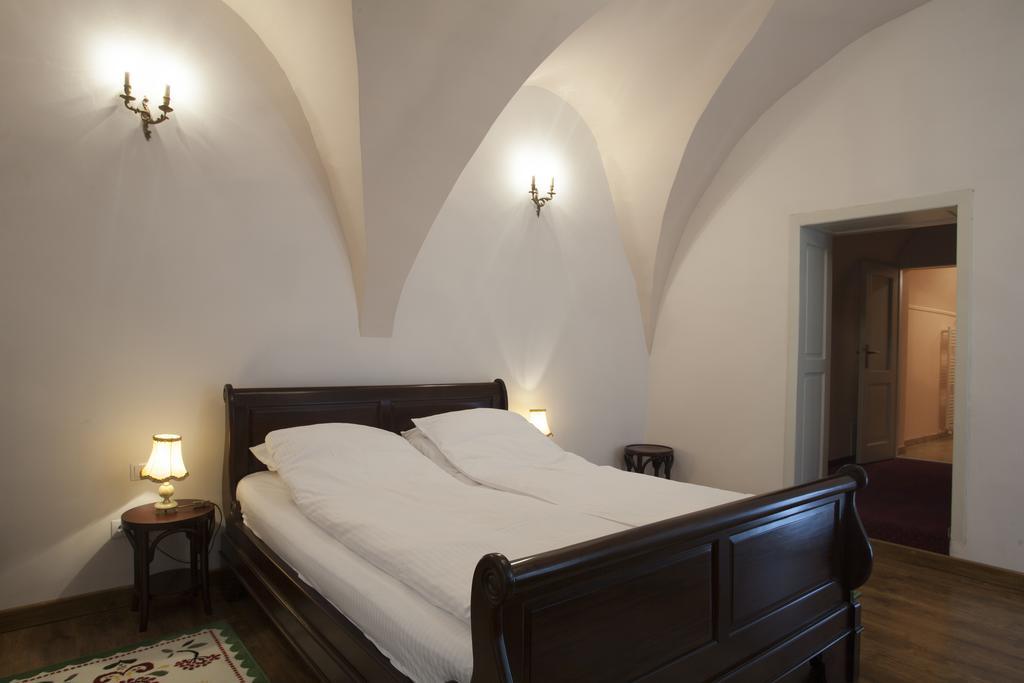Green Door Apartment Sibiu Værelse billede